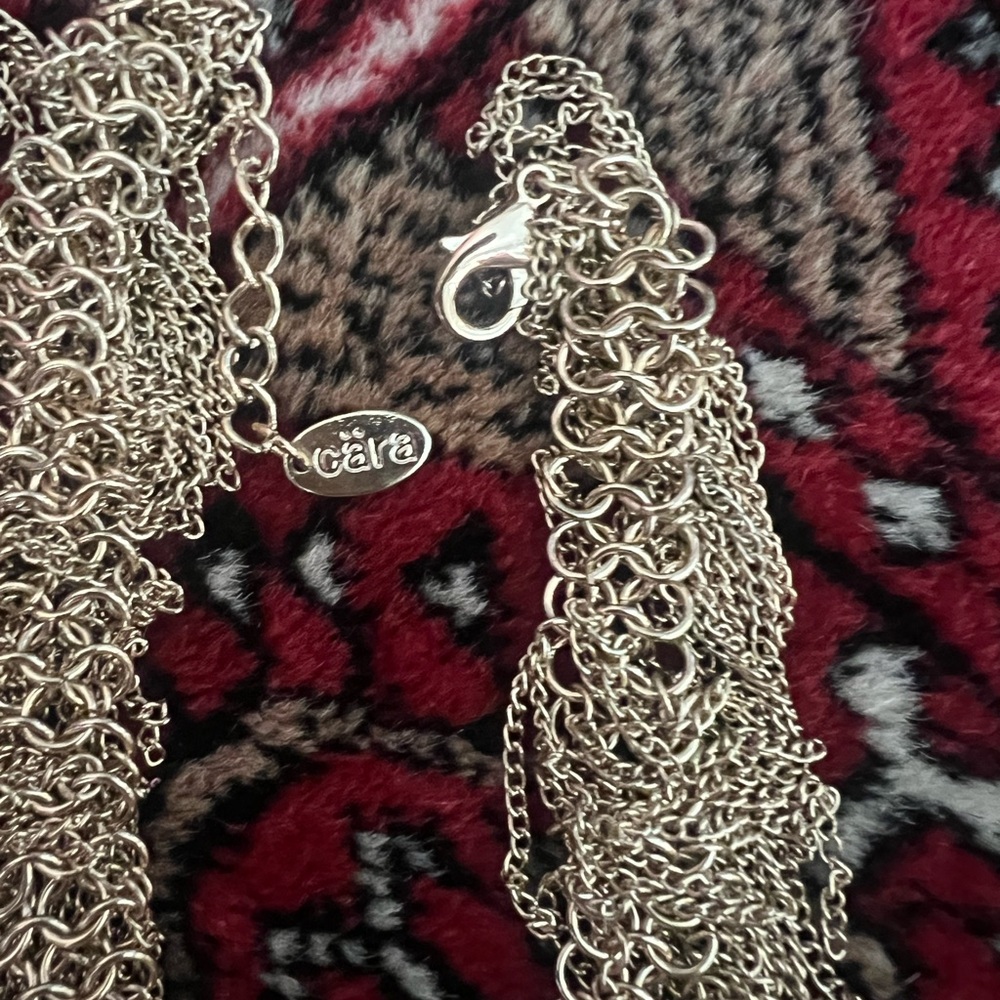 Cara Cara Elegant Silver Necklace